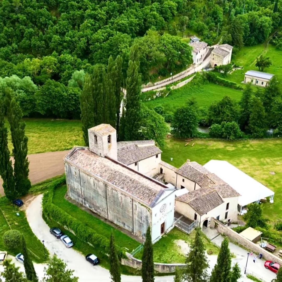 B&B Dell'Osteria SantʼAnatolia di Narco Eksteriør billede