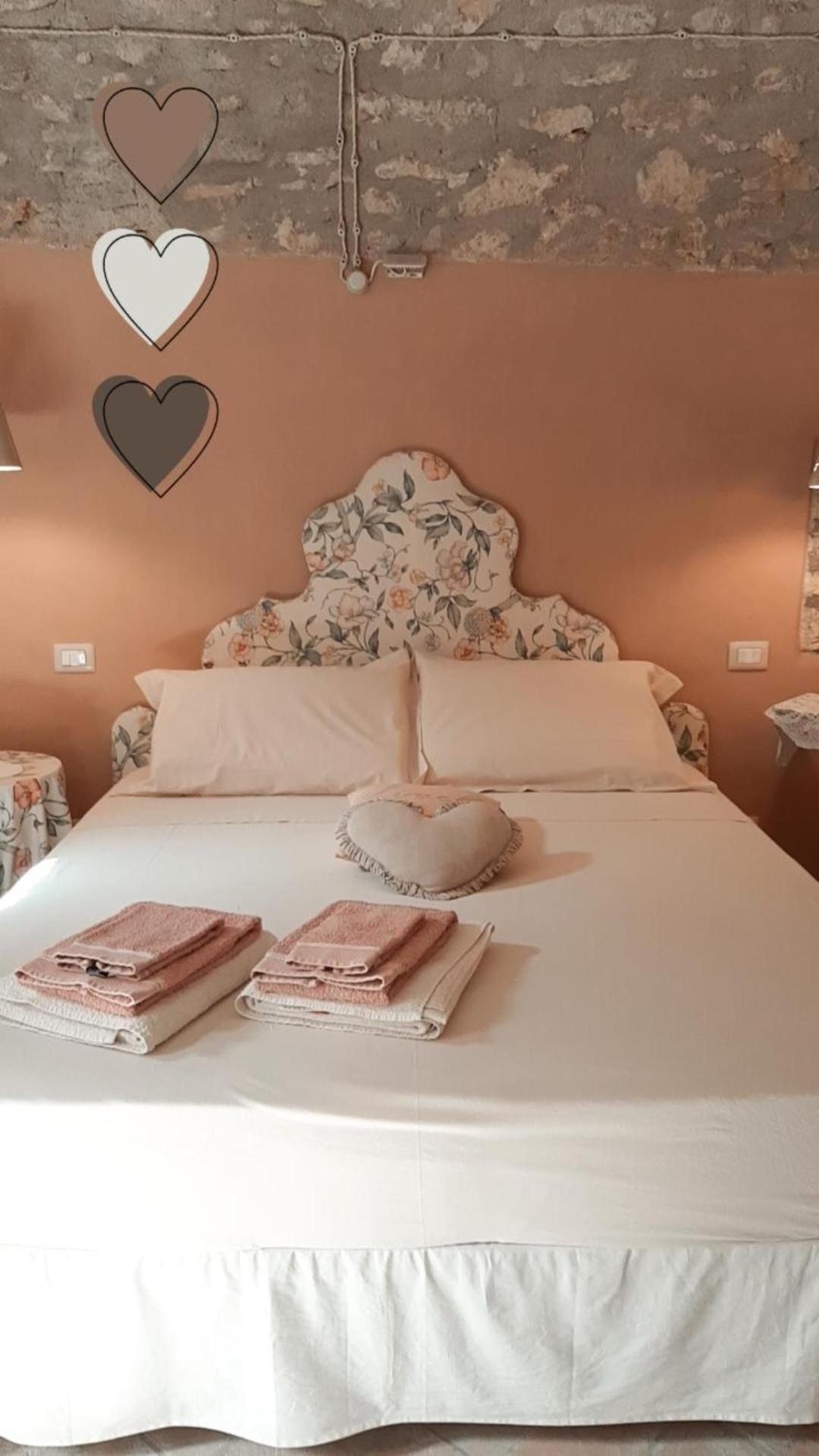B&B Dell'Osteria SantʼAnatolia di Narco Eksteriør billede